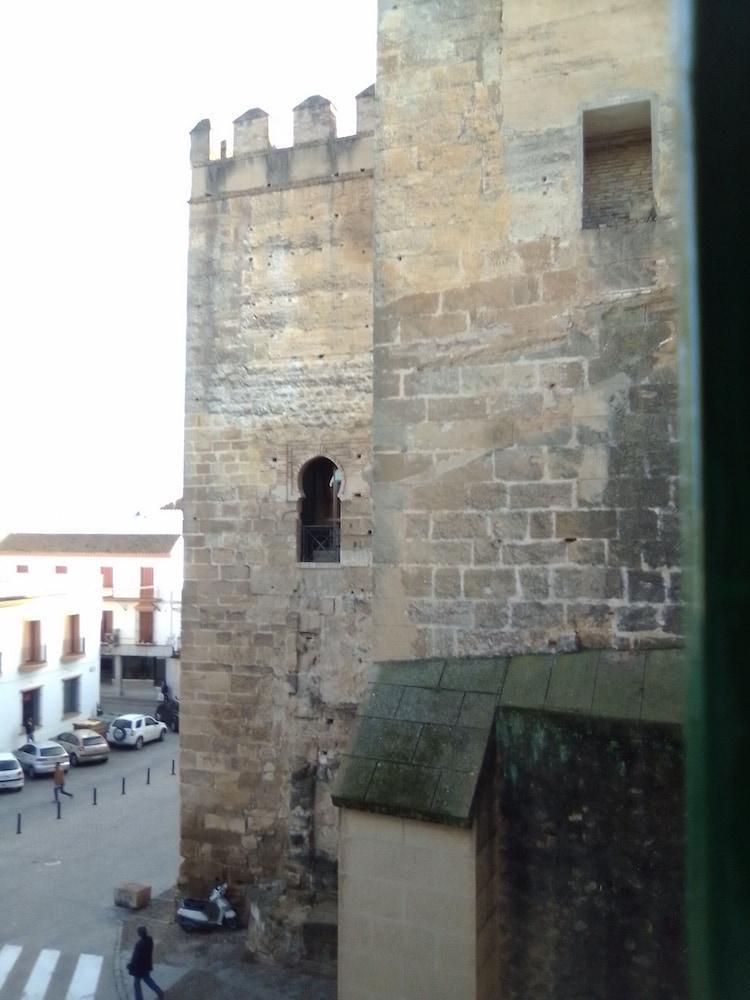 Hostal Comercio Carmona  Esterno foto